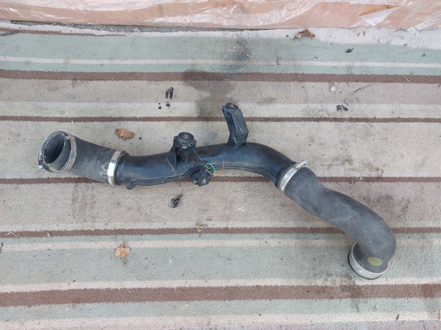Schlauch intercooler VE SEAT SKODA AUDI 1.8 TSI