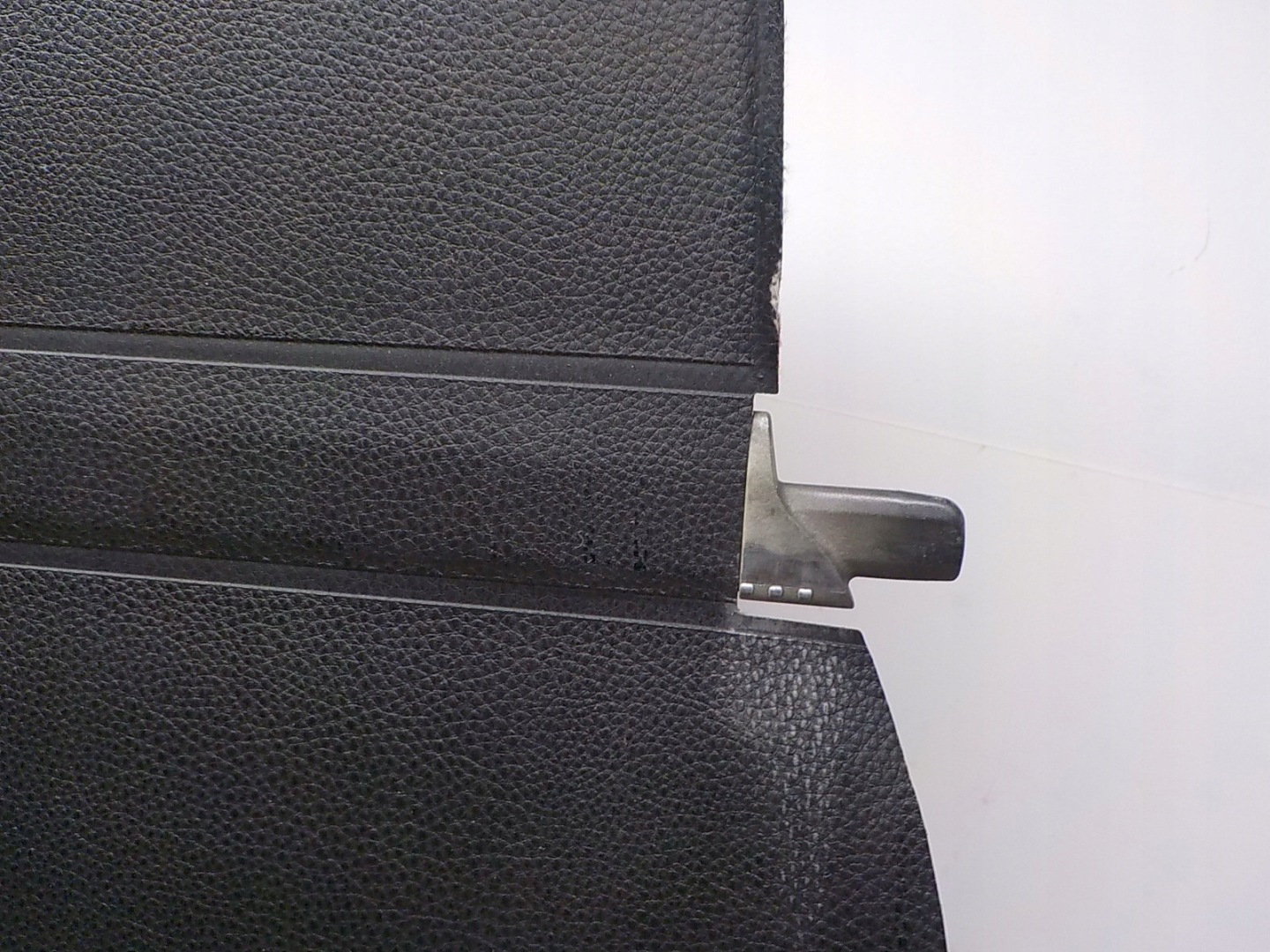 VW GOLF V KOMBI blinds boot