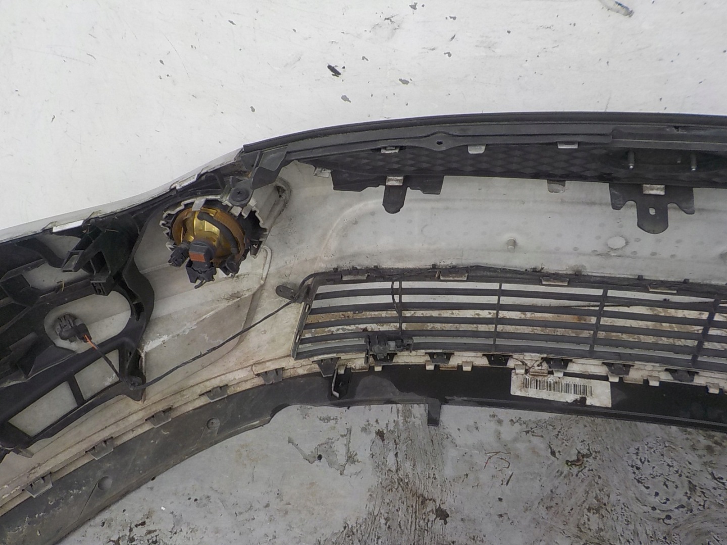 466 FORD S-MAX nárazník predok predný