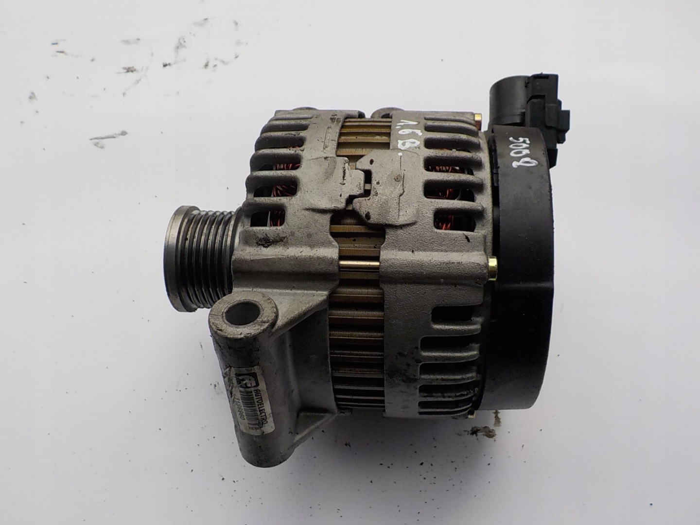 PEUGEOT 5008 alternator 1.6 16V B