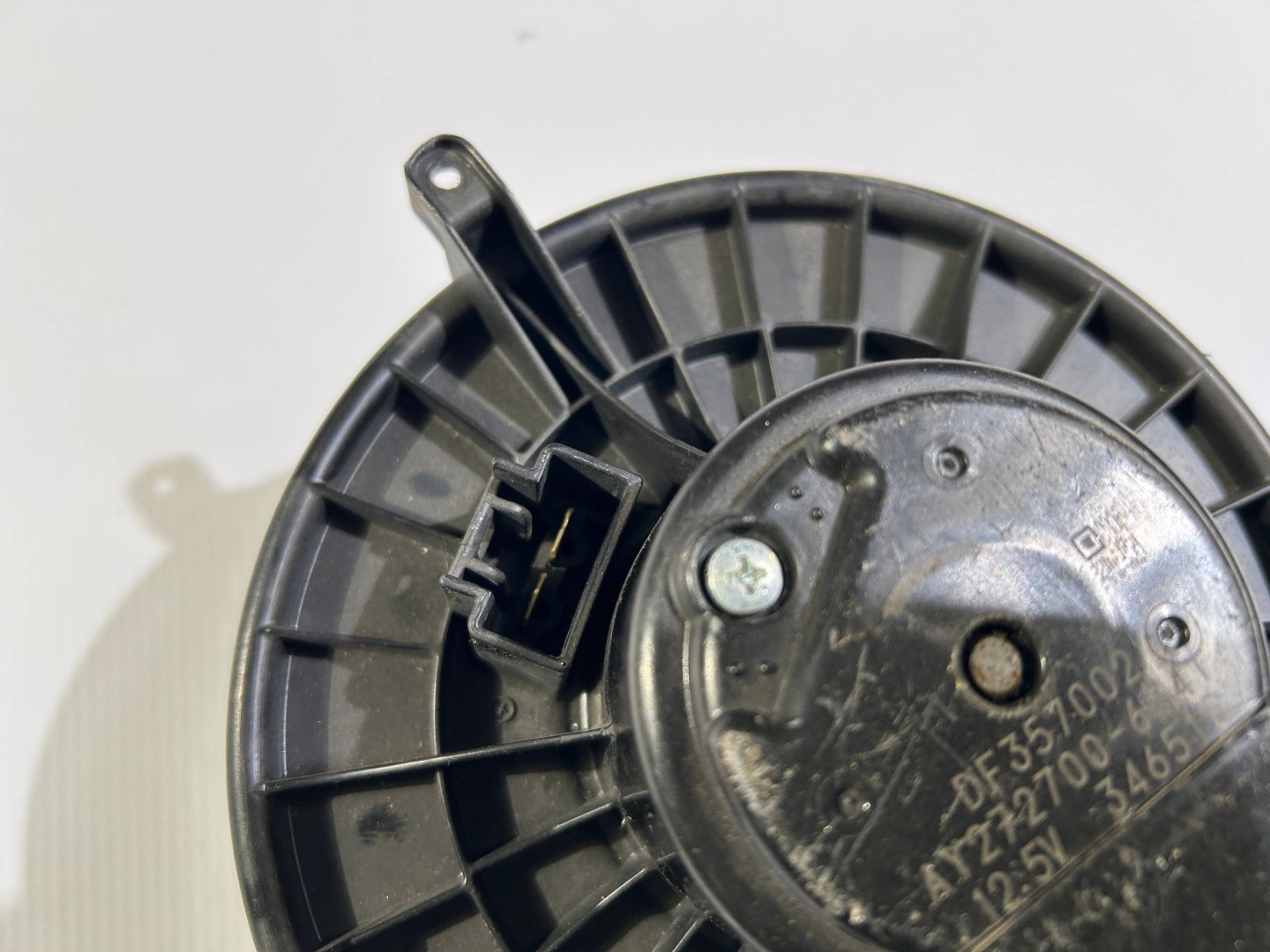 ventilátor klími tOPENÍ topení Dodge Durango 2014