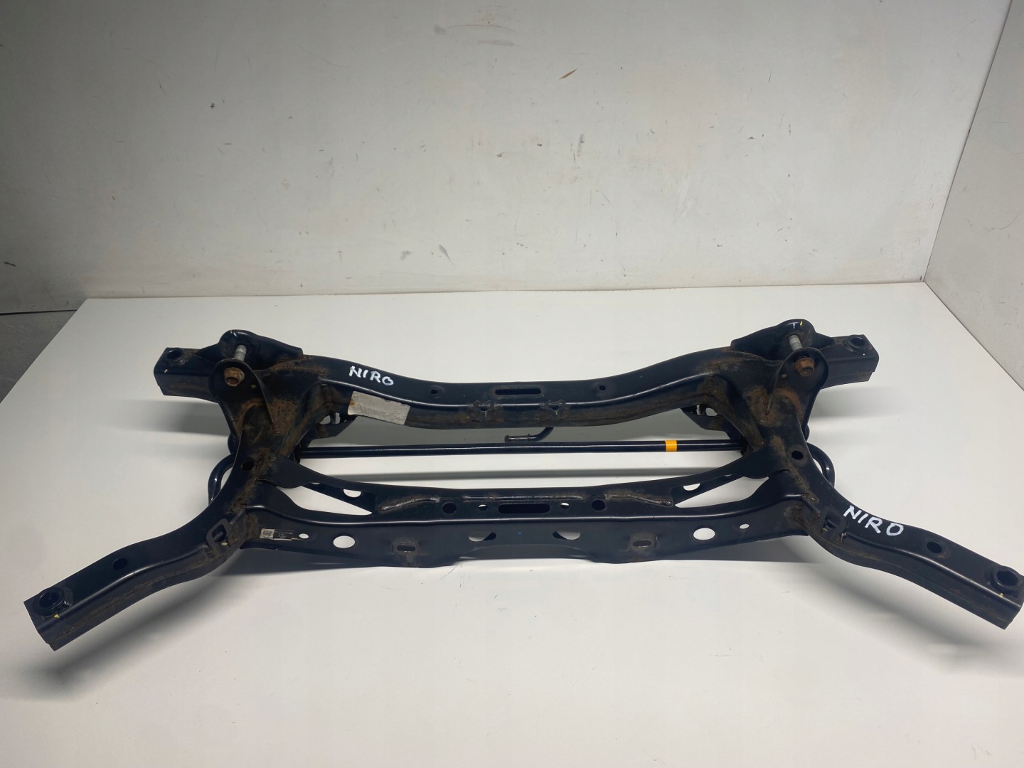 ACHSTRÄGER HINTEN KIA NIRO 18-23
