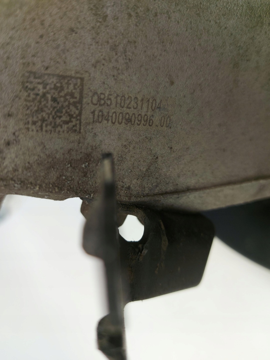 RENAULT AUSTRAL E swing right front 1040090996