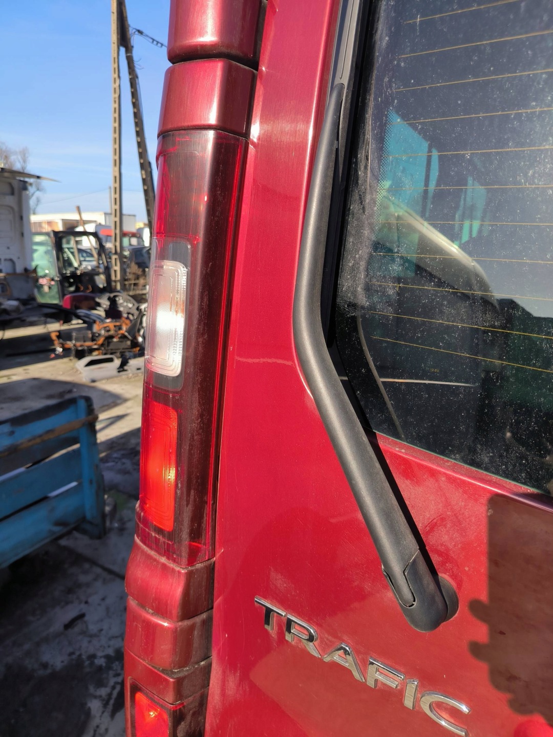 light left rear part RENAULT TRAFIC III LIFT
