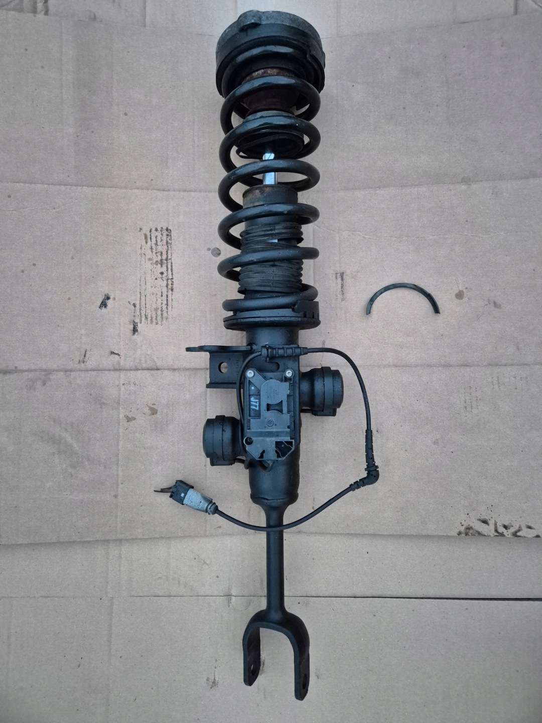 shock absorber left front front VDC 6796925 BMW F01 F02