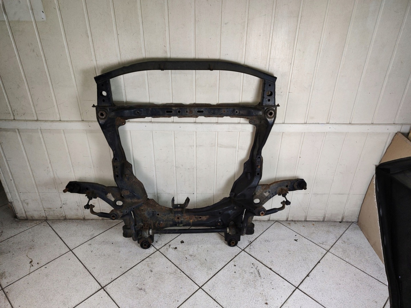 axle beam suspension beam front Mazda CX-9 facelift 2009