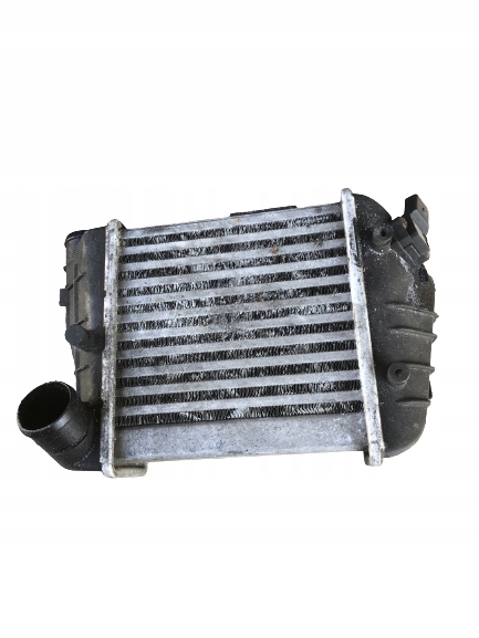 intercooler left AUDI A4 B7 8E0145805AD