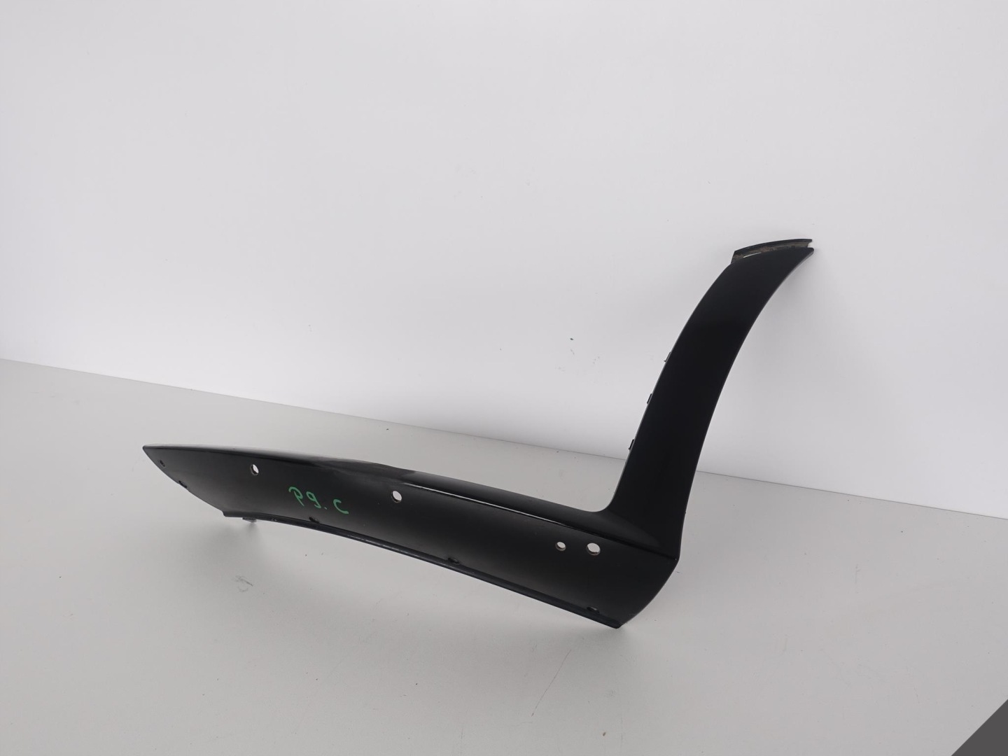 MERCEDES CLA C118 AMG 19-22 moulding left SPOILER