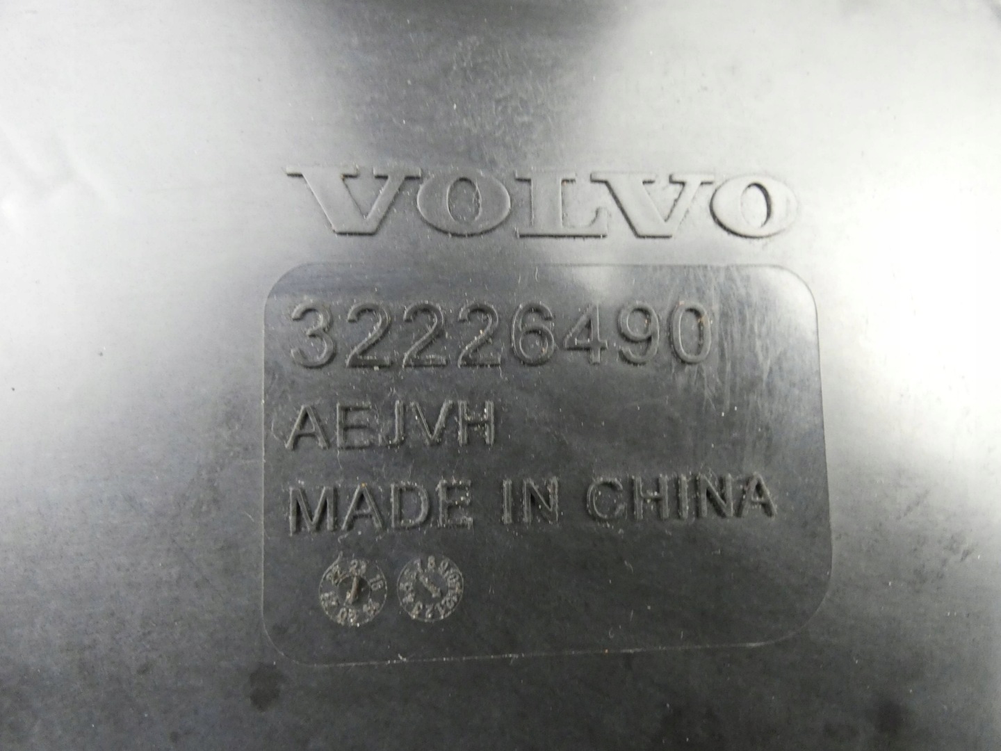VOLVO XC90 II XC60 II Sensor JAKOSCI luft