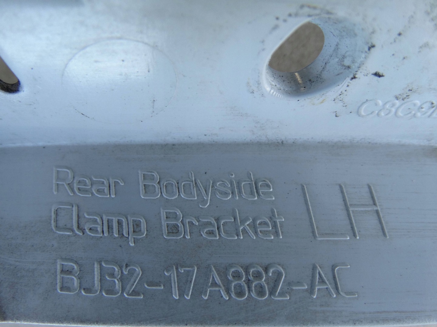 Consolle narozny Paraurti posteriore Bocchetta sinistra Range Rover Evoque e L538 e LIFT
