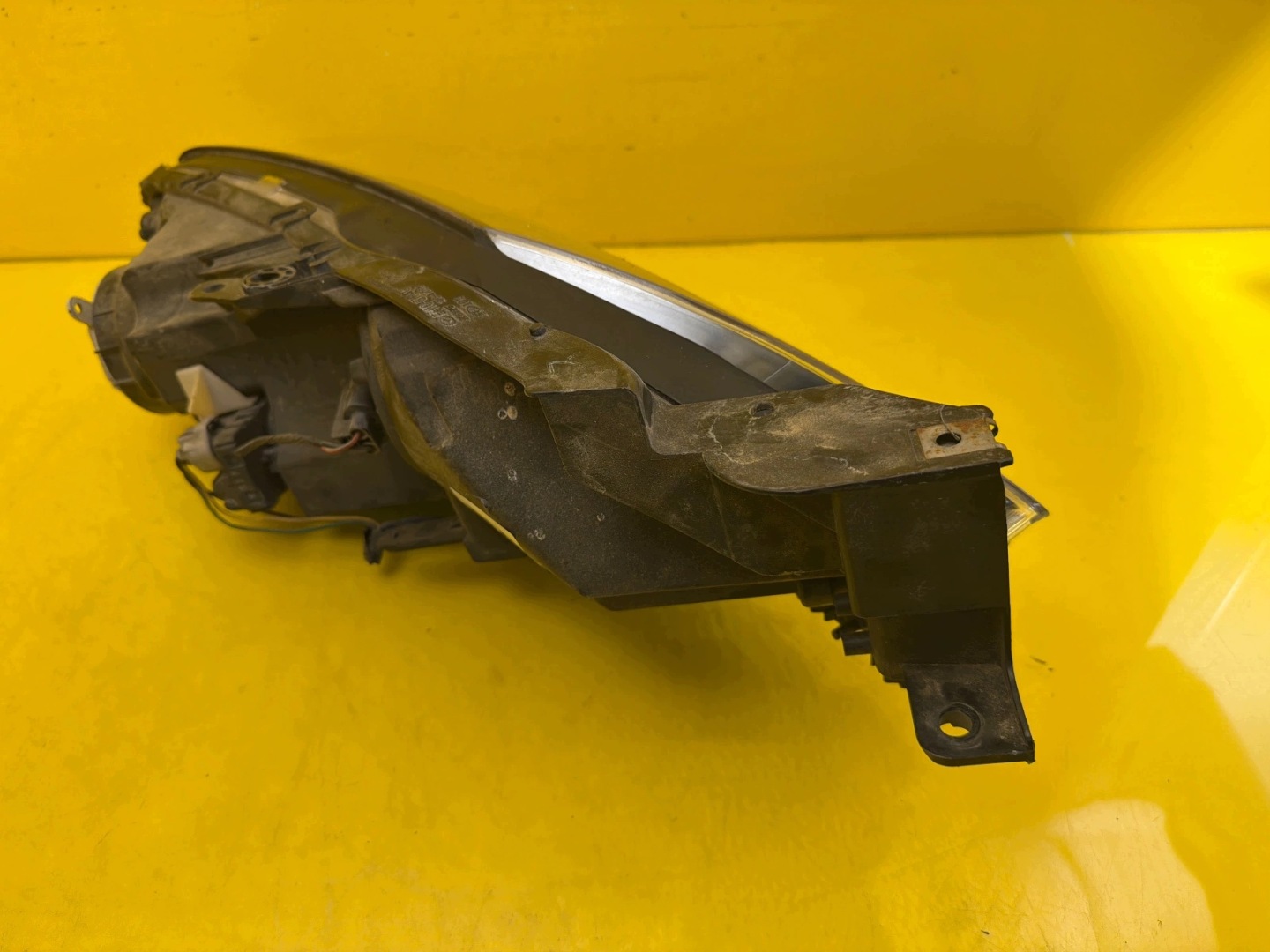 light left Mazda CX7 CX-7 Xenon