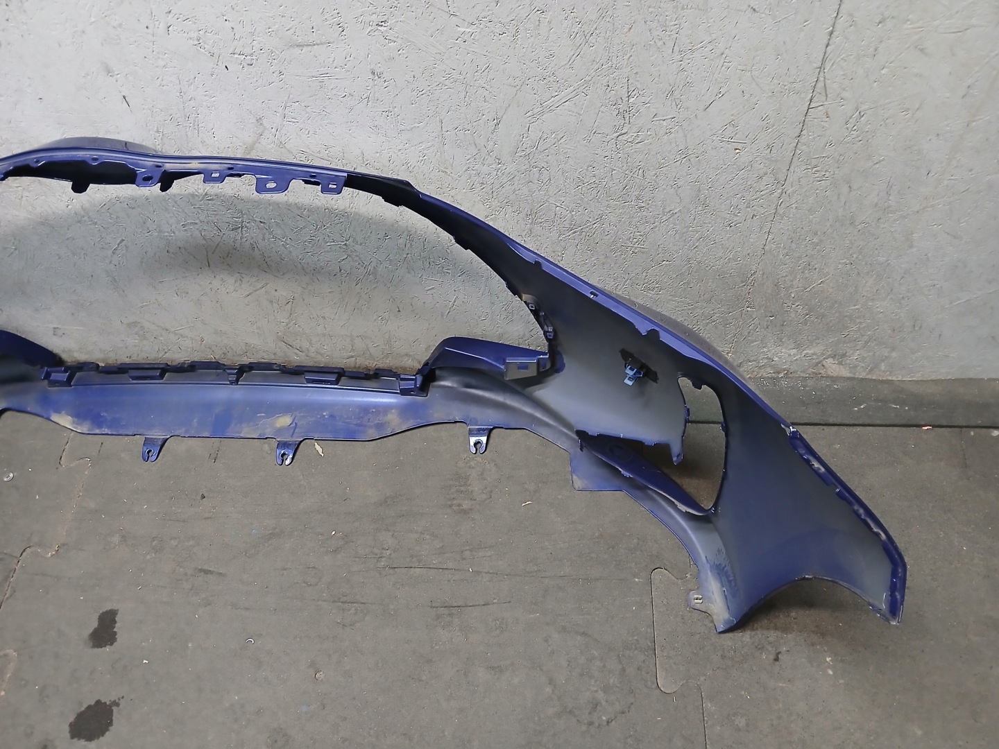 bumper front TOYOTA YARIS IV 4 20
