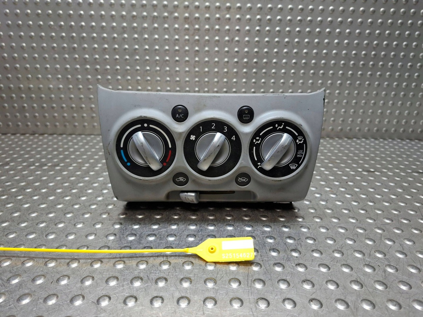 Unite commande clima NISSAN PIXO SUZUKI ALTO 09-14