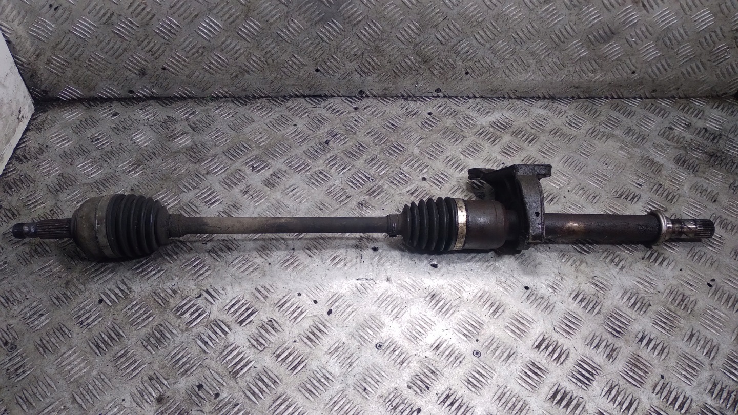 semi-axis semi-axis left front RENAULT CLIO 3 8200286041