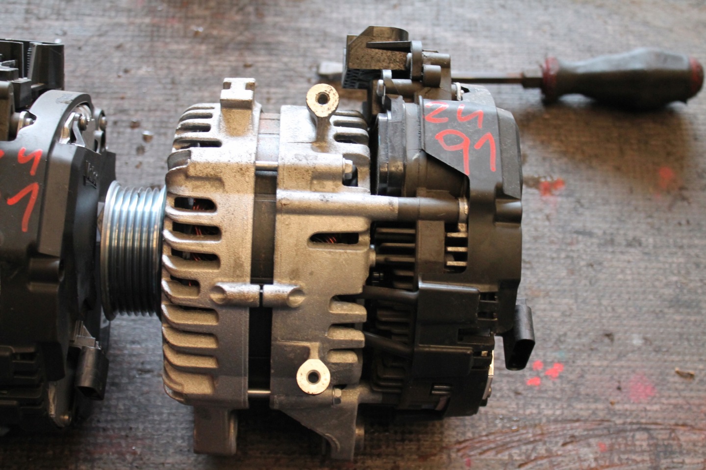2491. alternátor FIAT JEEP 9865403280