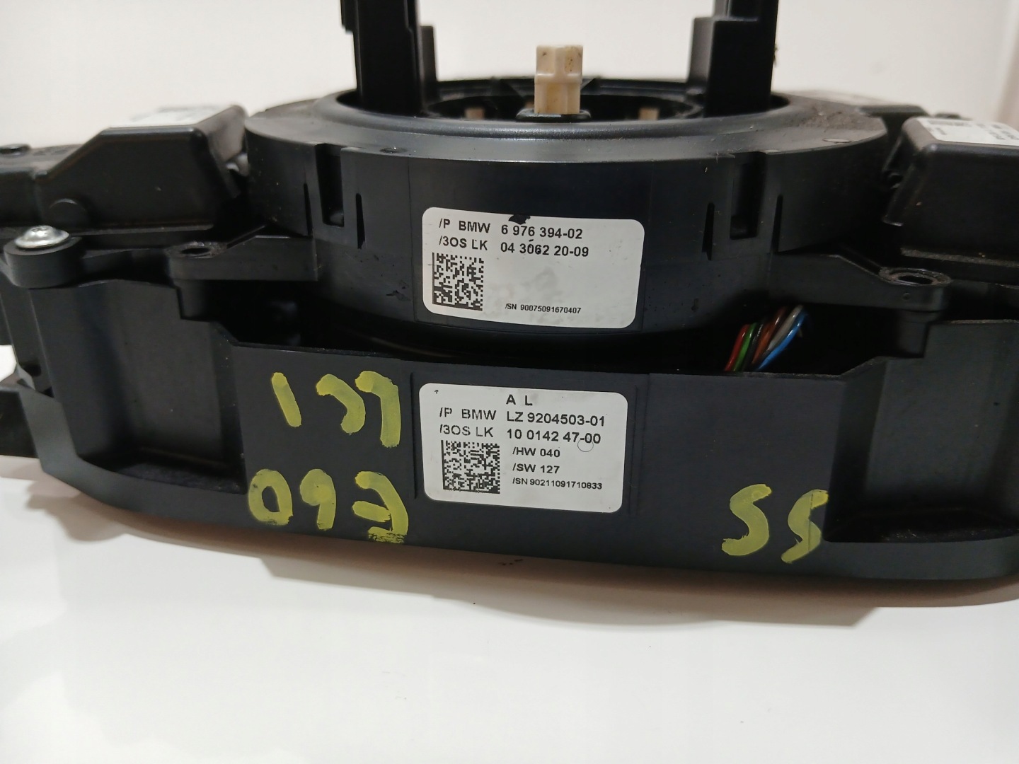 steering wheel levers and controls ring BMW E60 LCI OE 9204508 (4642357)