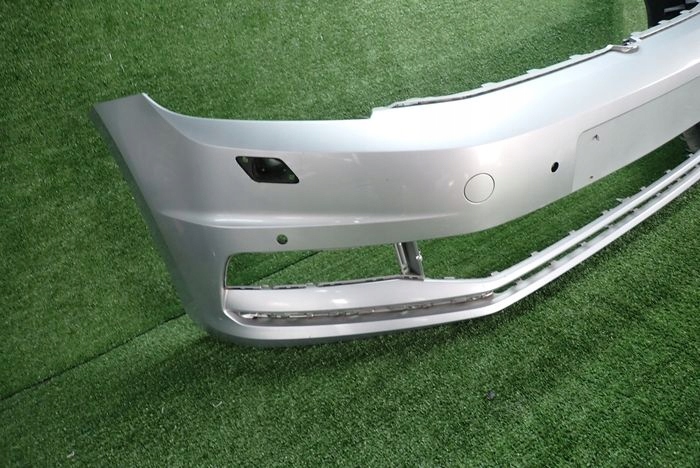 VW TOURAN 15- Frontstoßstange vorne