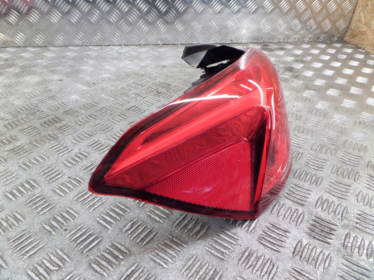 SEAT IBIZA V light rear rear part left 6F0945095H