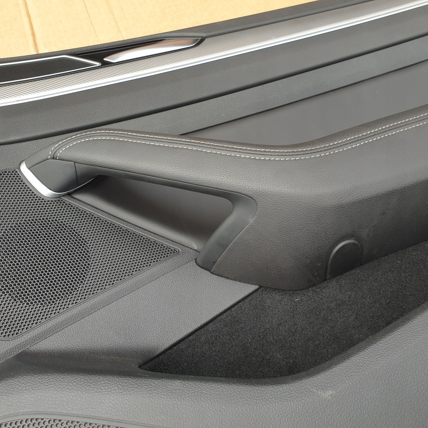 side upholstery Z door right front VW PASSAT B8 3G leather EU
