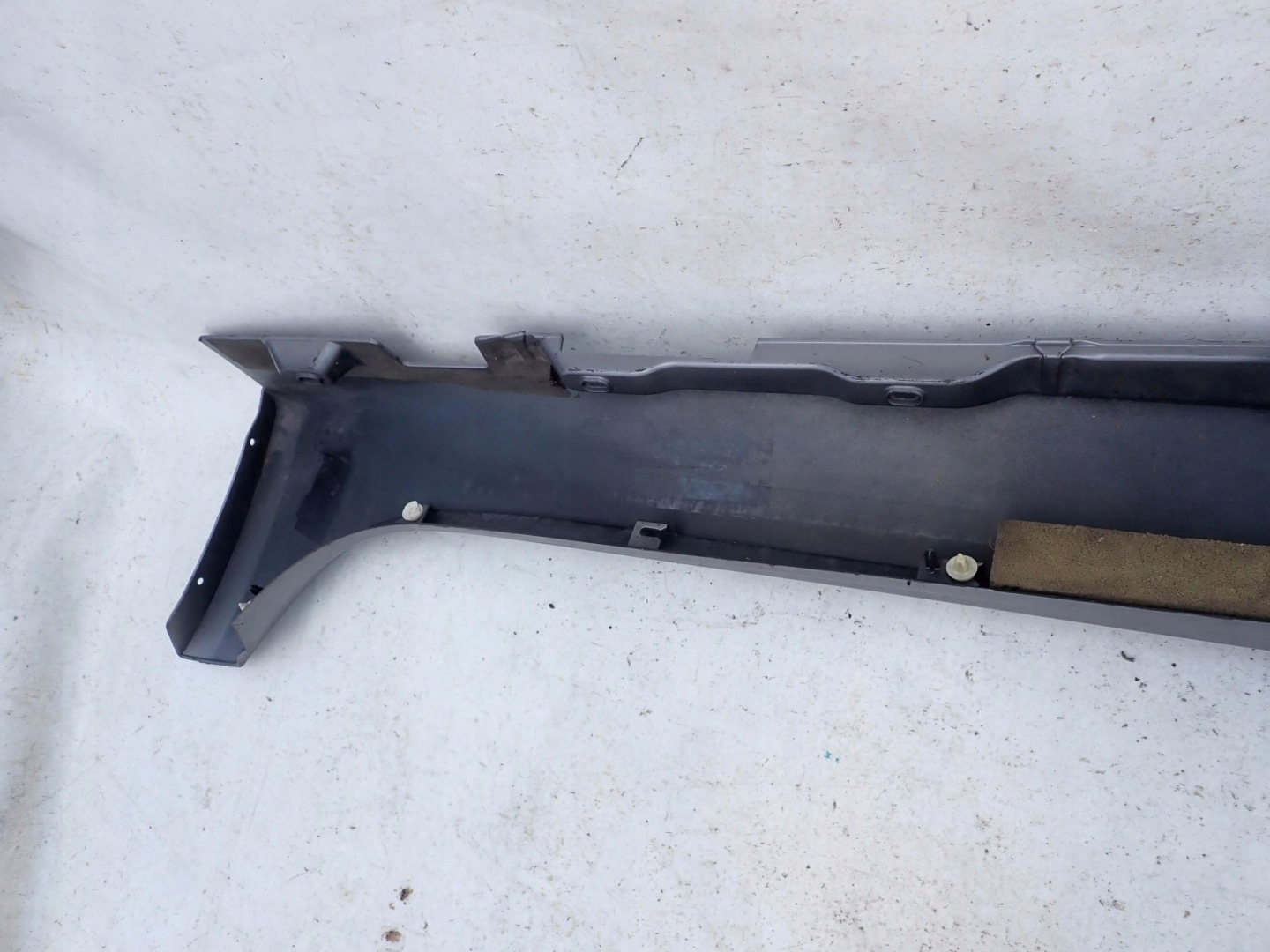 JAGUAR XF X250 07-11 threshold right moulding threshold