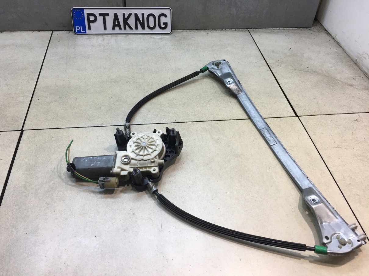 window regulator left front THALIA and 8200169093