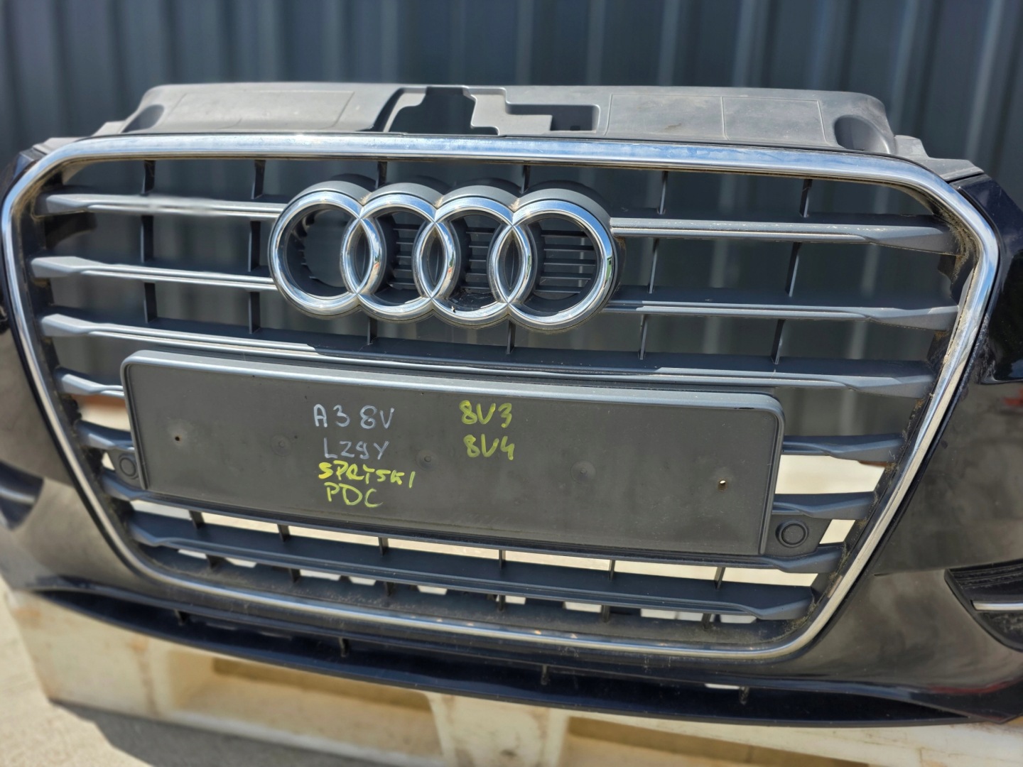 bumper front complete AUDI A3 8V 3-door SPORTBACK PDC LZ9Y 2011-2016 !!!