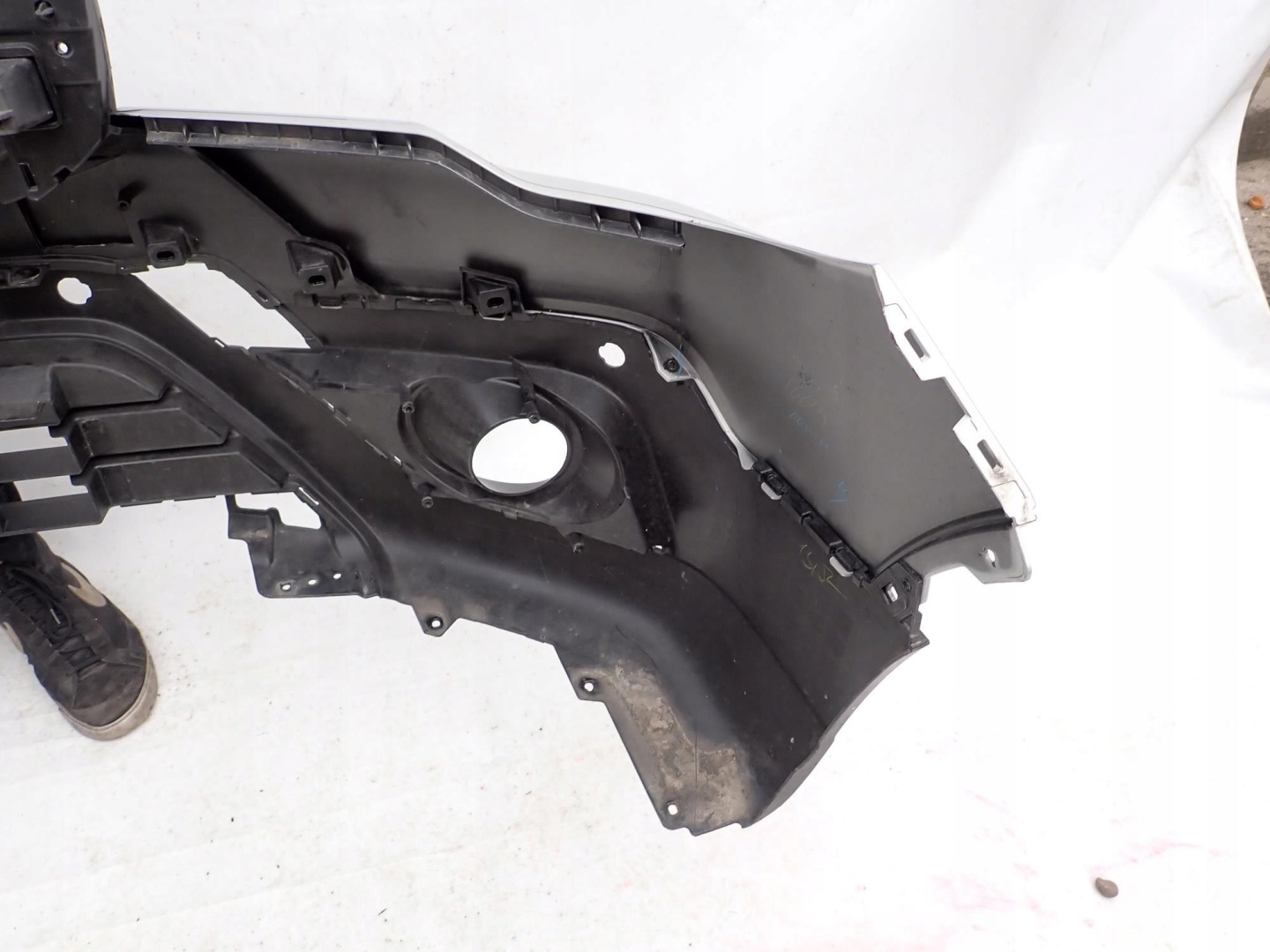 SUZUKI SX4 S-CROSS LIFT 16-> bumper front front PDC