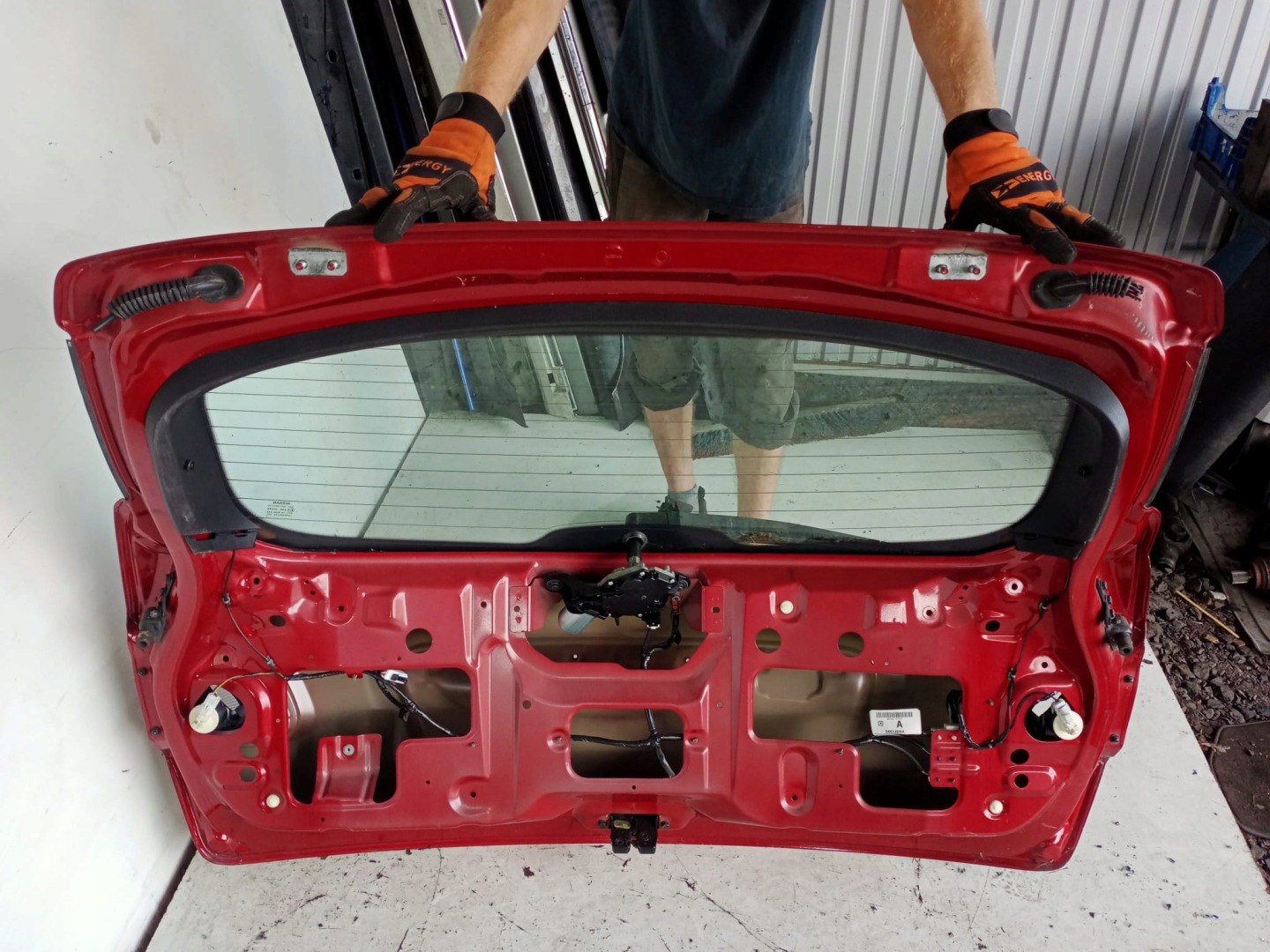 NISSAN QASHQAI J10 07-13 boot door