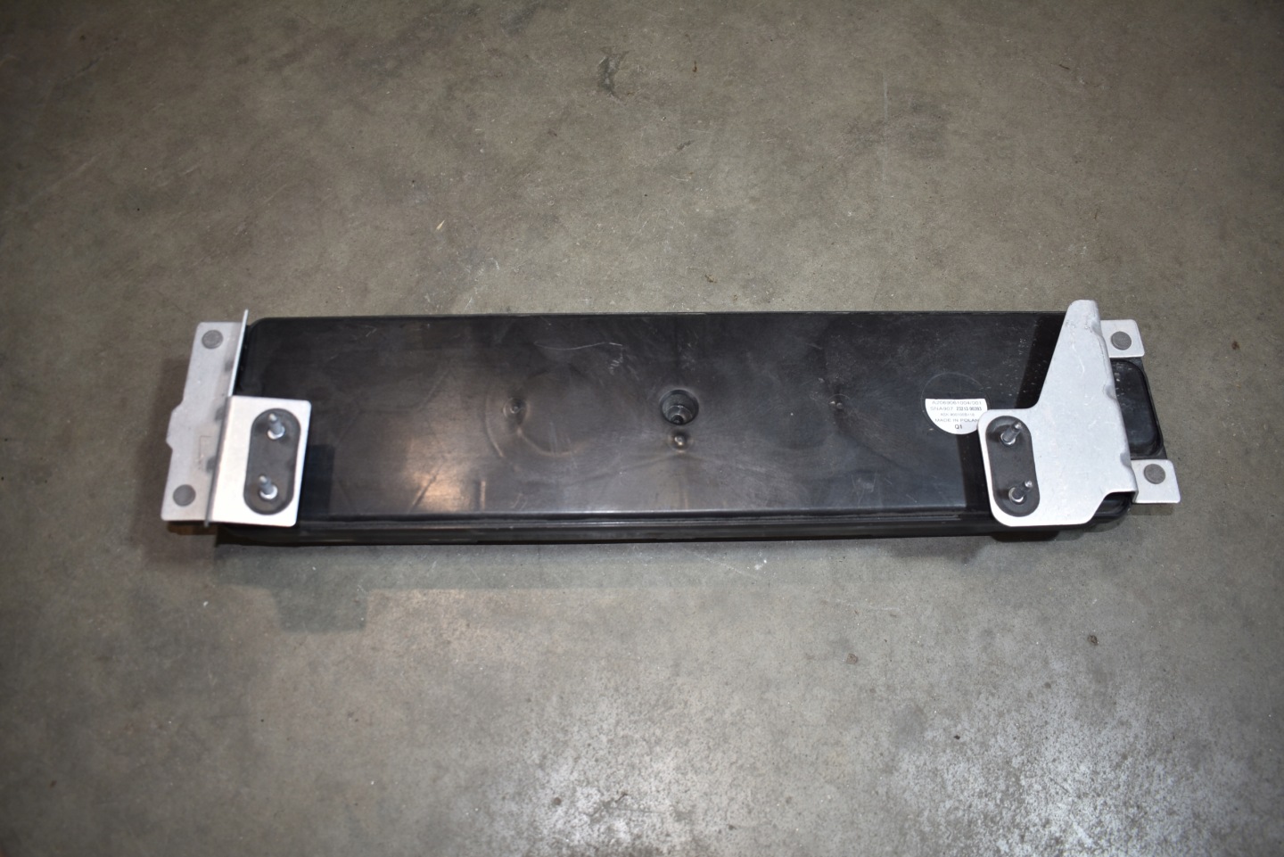 IDEALNY GENERATOR DZWIEKU speaker MERCEDES W206 1