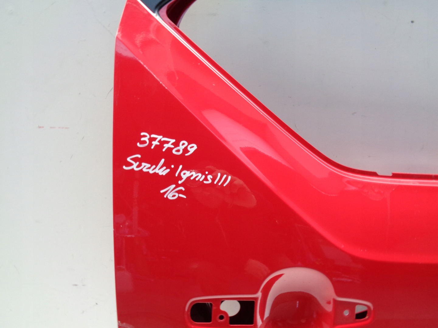 door right rear. SUZUKI IGNIS III 16- NR 37789