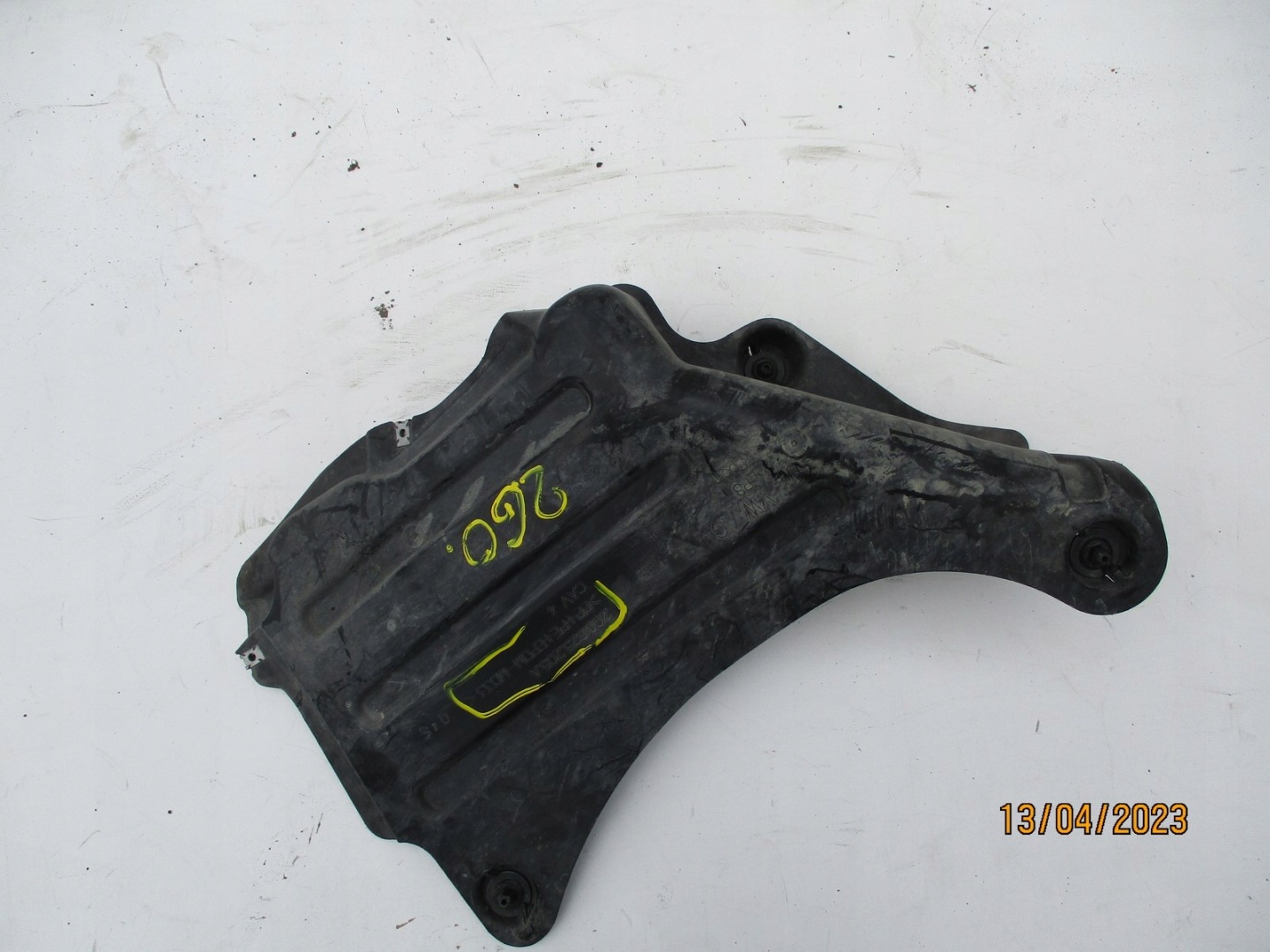 abdeckung Blende Abdeckung Unterfahrschutz VW POLO 2G0 2G0825205A