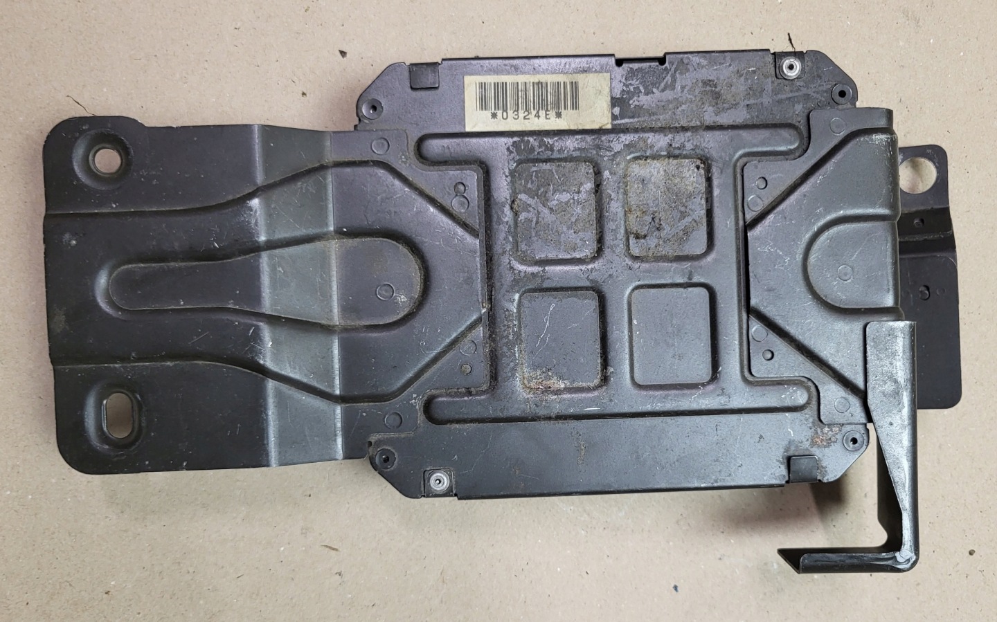 module control unit ABS MAZDA 323F 91E092034 67650B OE EUROPA