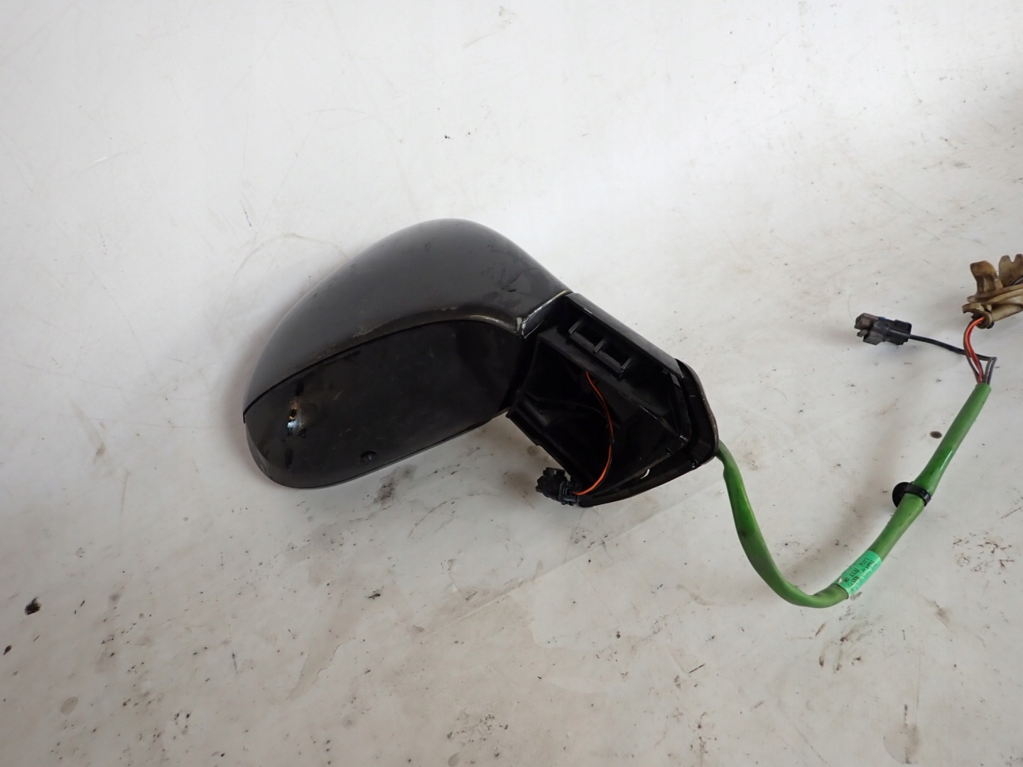 PEUGEOT 308 and 11-13 mirror right electrics LIFT