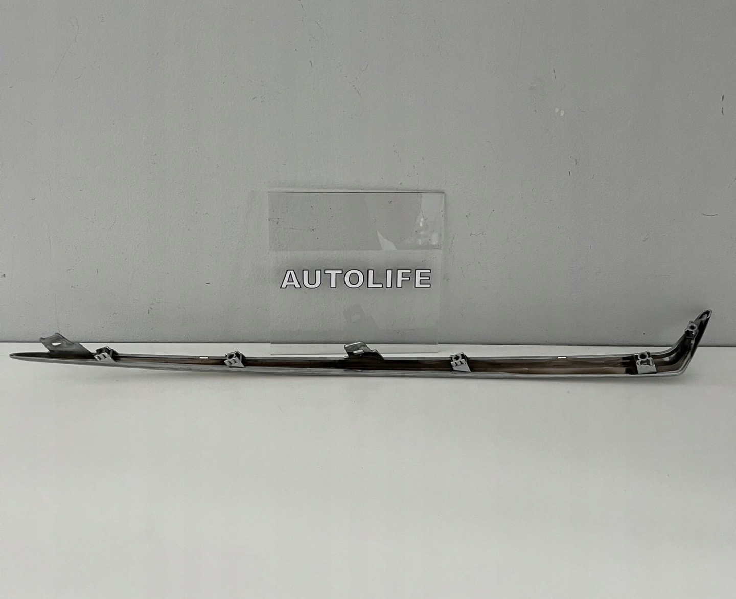 Corolla XII E21 19- sedan moulding chrom grille grill front right 53121-02460