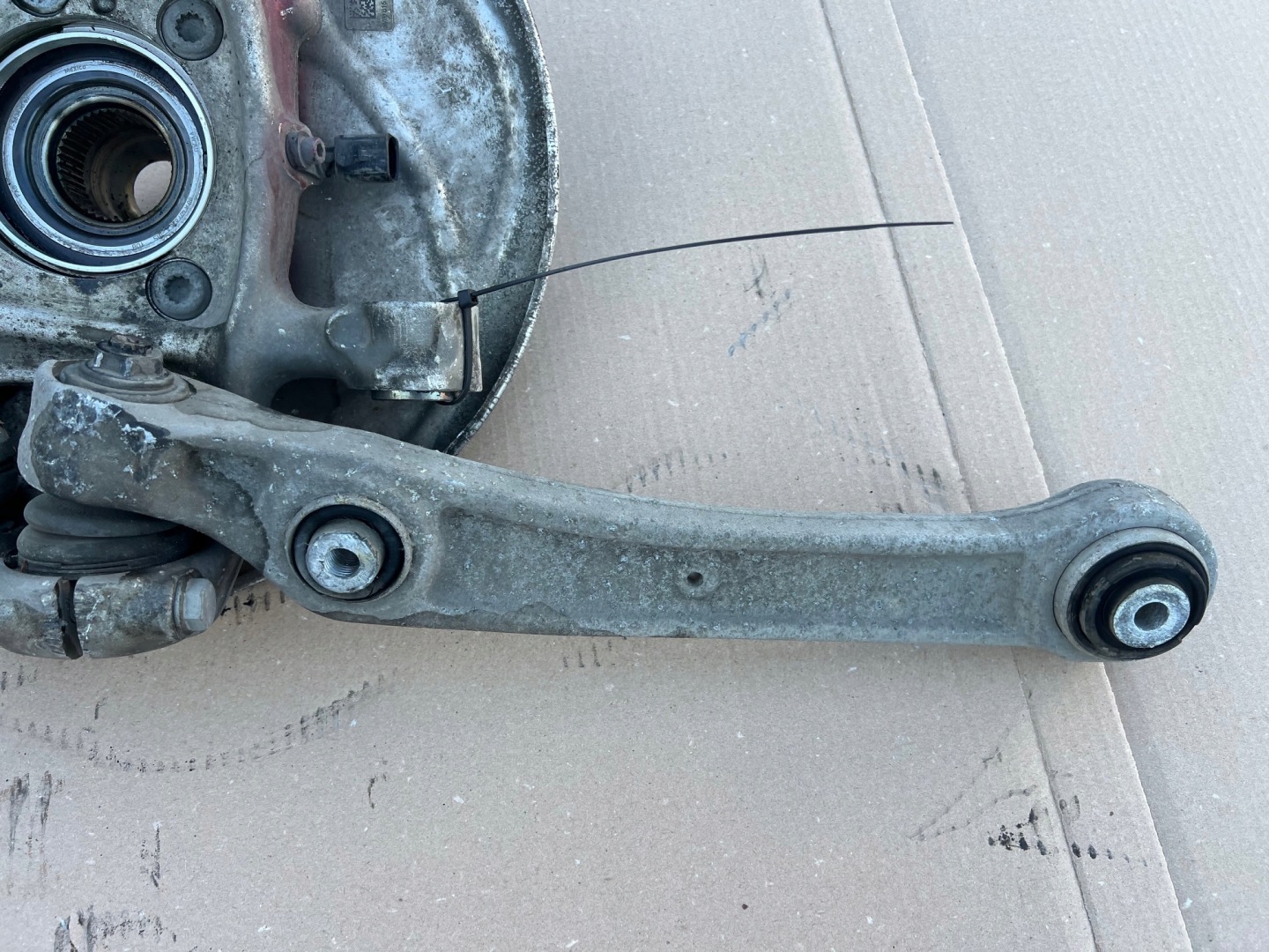 AUDI Q5 80A swing left left front 80A407559