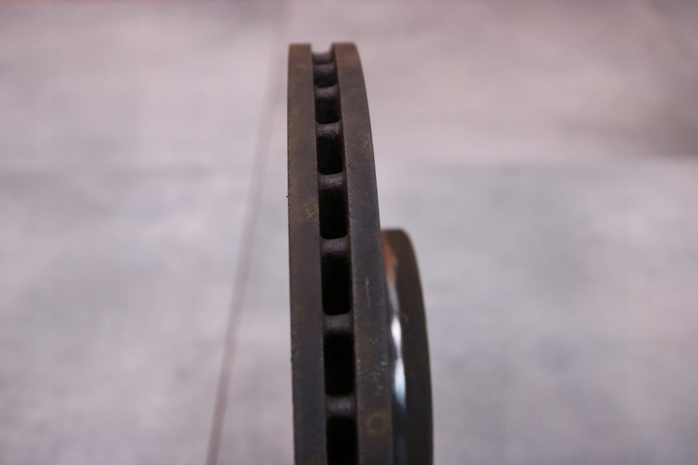 VOLVO XC60 and discs plates front front 324mm 31423305