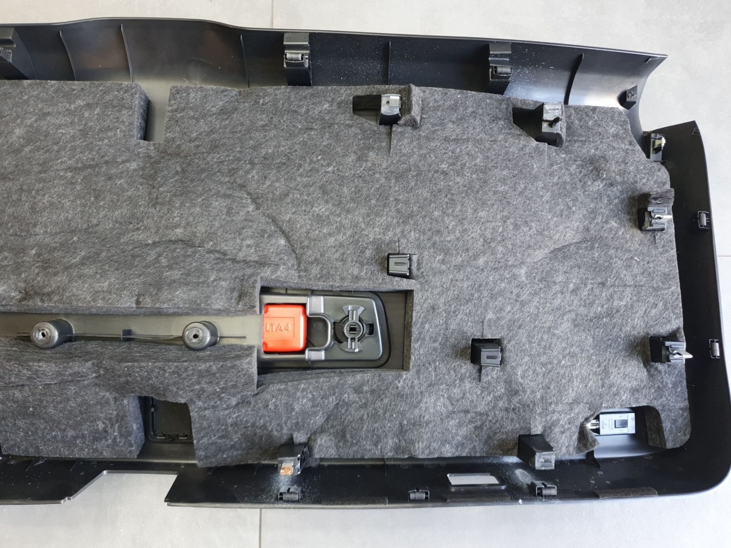 Audi Q7 4M upholstery bonnet boot 4M0867973B