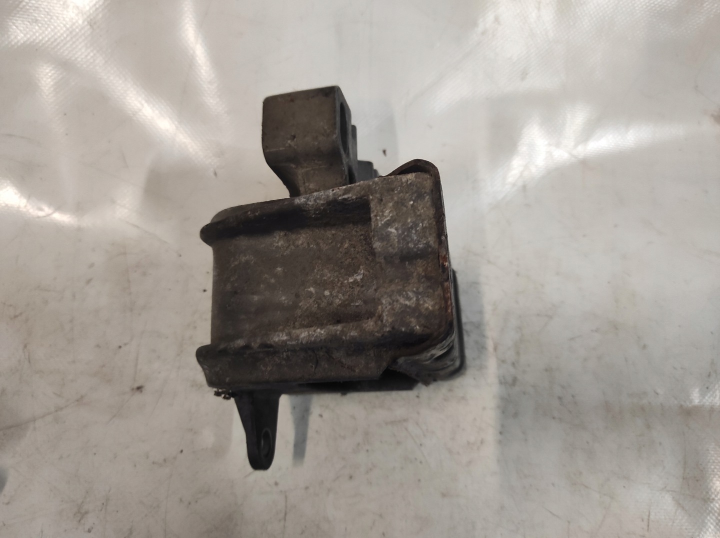 VW BORA 1J0199555 engine mount