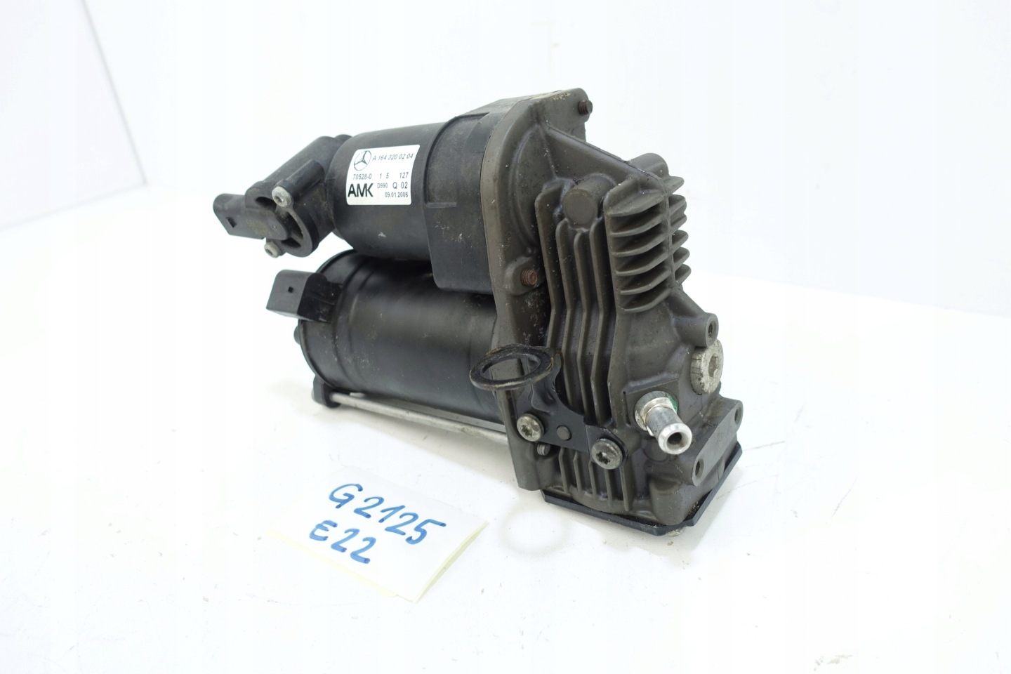 MERCEDES ML W164 2005- compressor; springing A1643200204