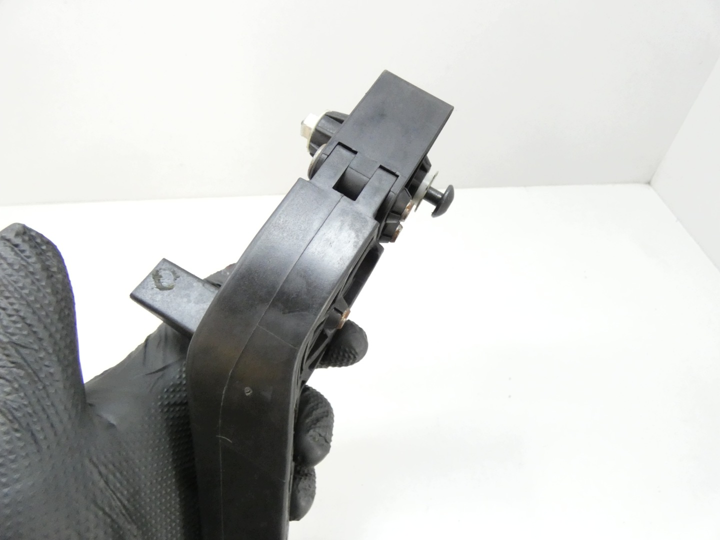 clutch pedal ALFA ROMEO 159 1.9 16V 150KM 05-11 3809391012