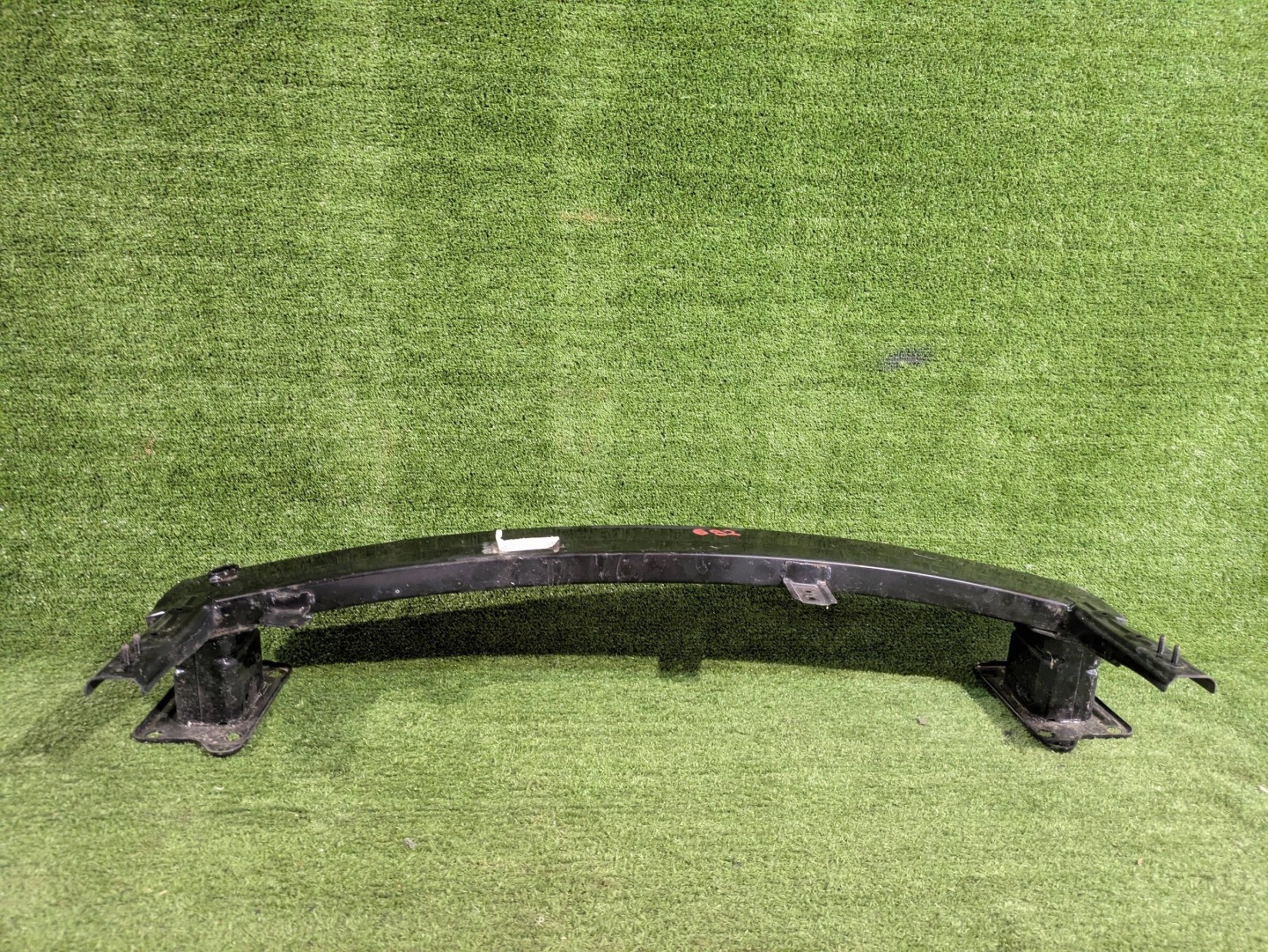 bumper support of the front front KIA CEED III NR.B692