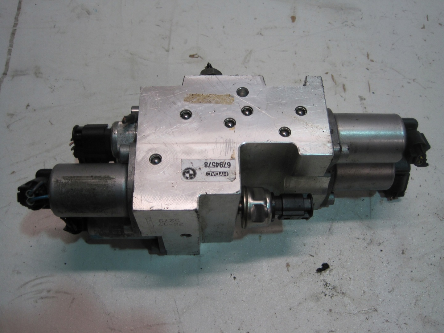 Pompa blok zaworowy dynamic BMW 6794578
