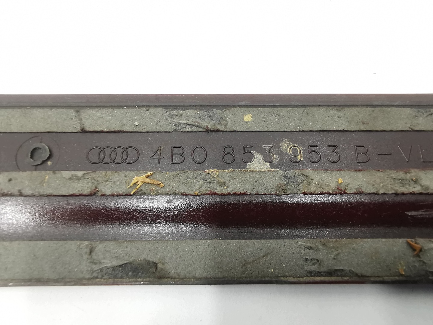 lišta dvere ľavá predok predná AUDI A6 C5 / 4B0853953B