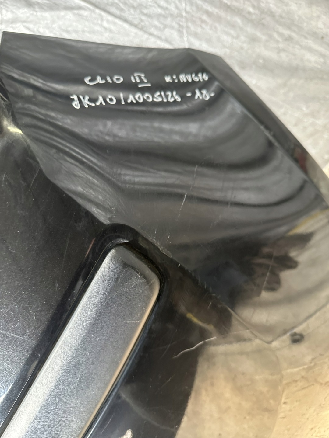 bumper rear part RENAULT CLIO III NV676