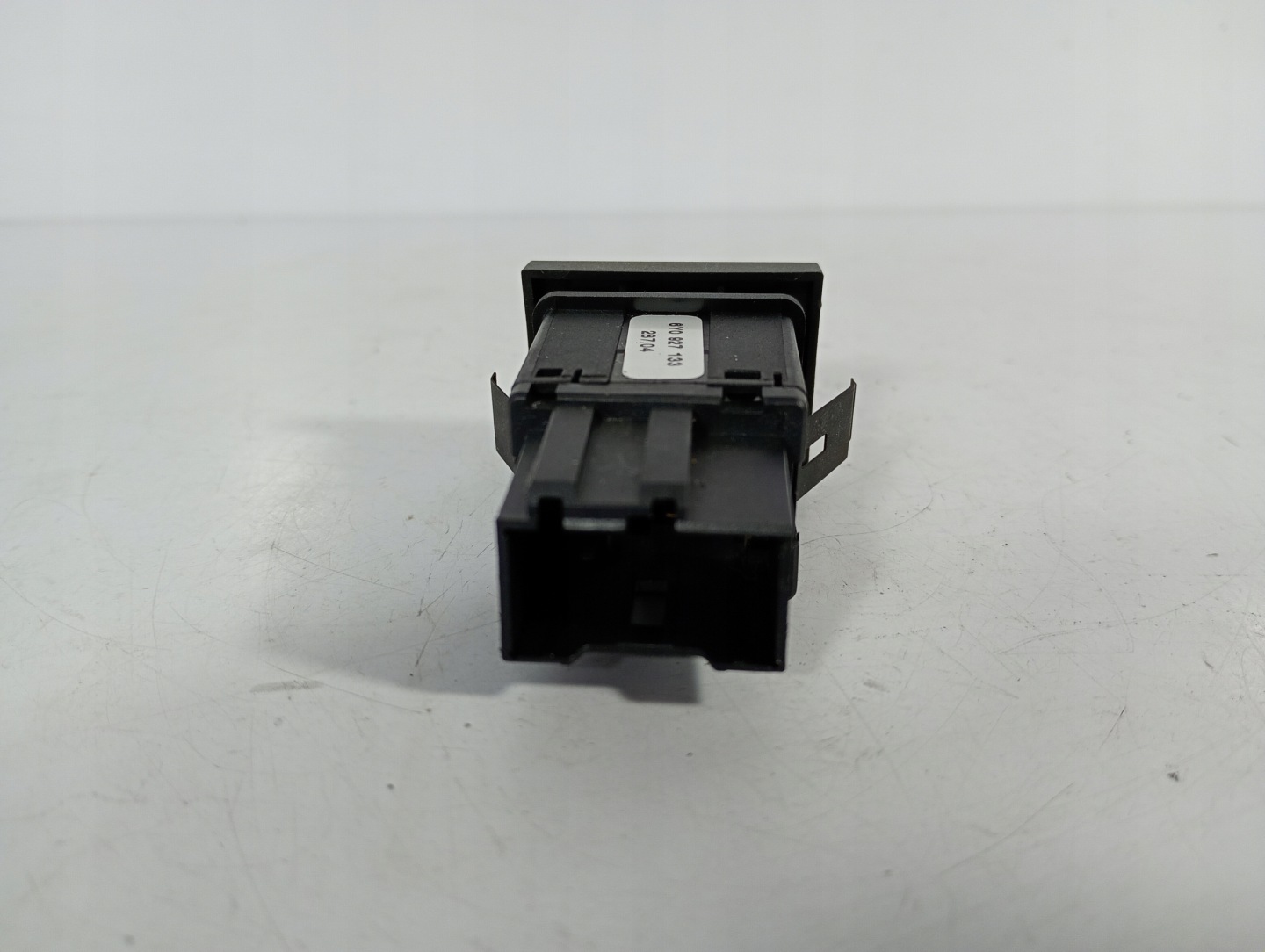 Skoda Fabia 1 and 99-08 switch switch button ASR OE 6Y0927133