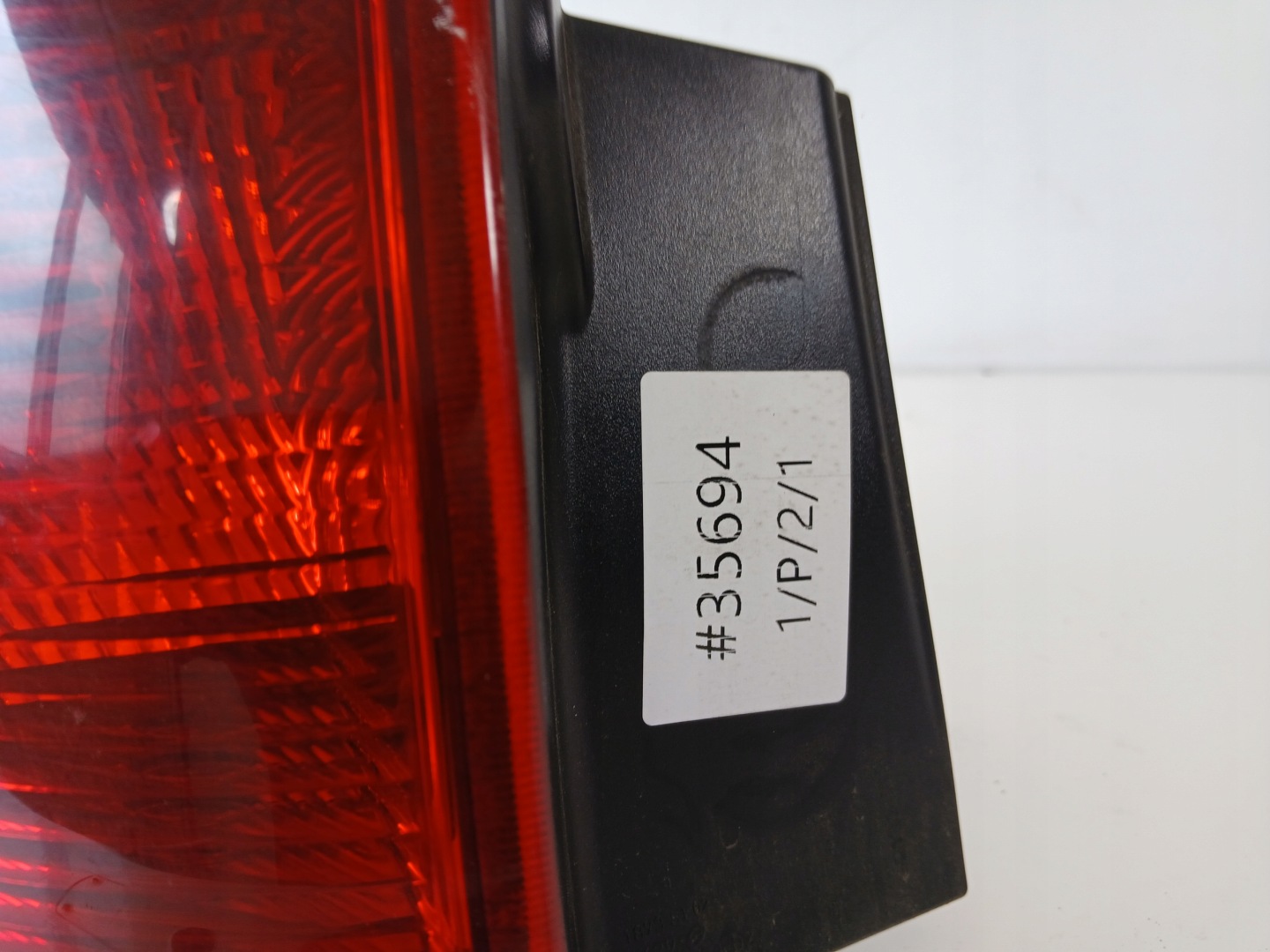 OPEL VECTRA C KOMBI light left rear part