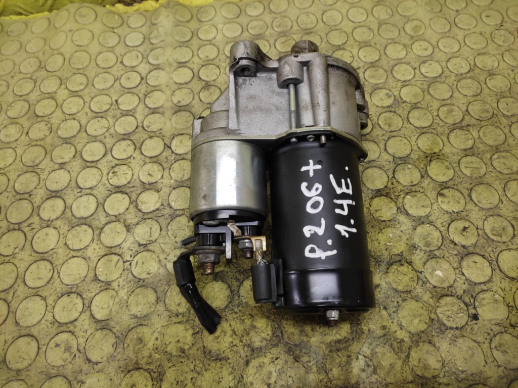 PEUGEOT 206+ 1.4 starter S3010