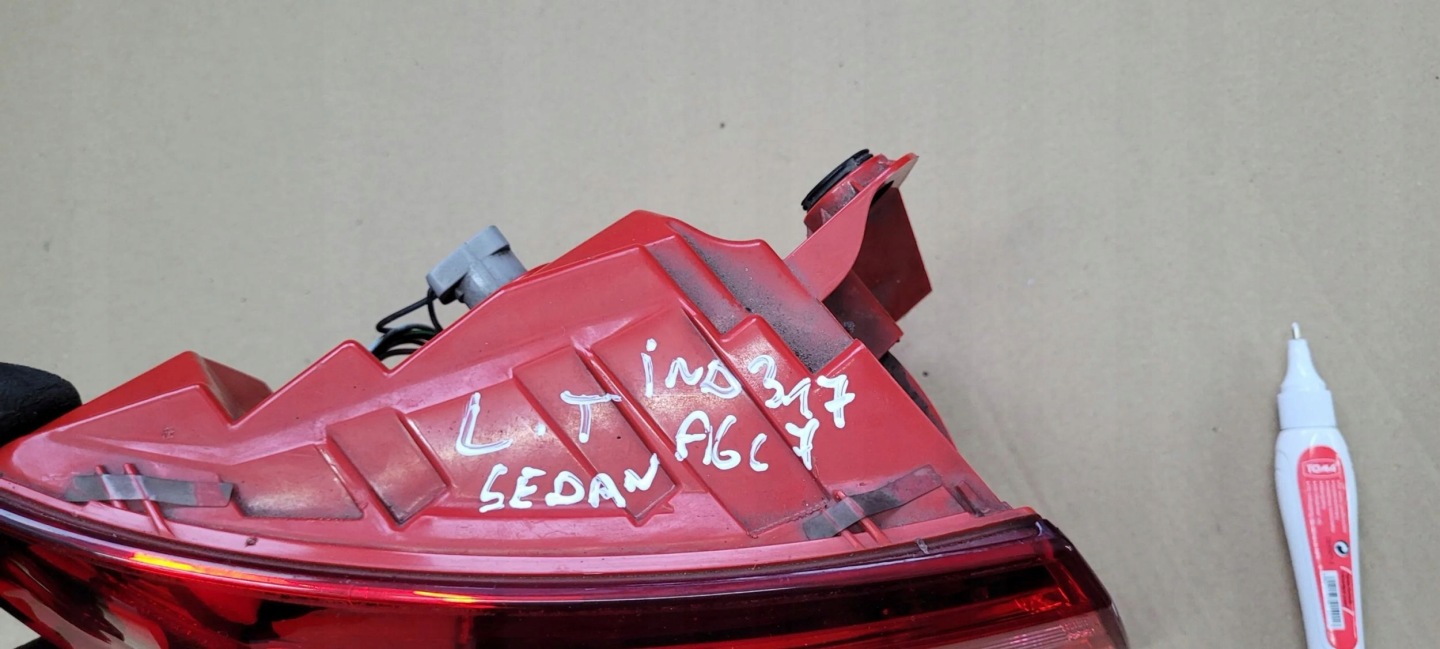 A6 C7 4G light left left W fender rear part LED 4G5945095A sedan