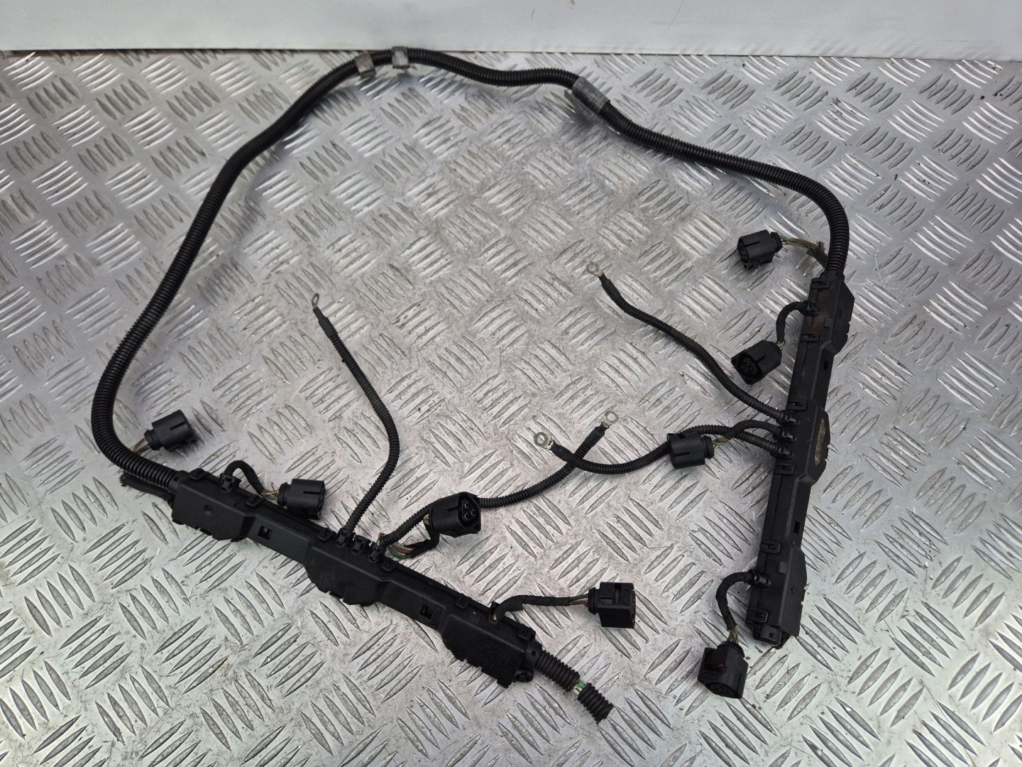 bundle of the engine BMW 7 E65 E66 750i 7558199 N62B48B