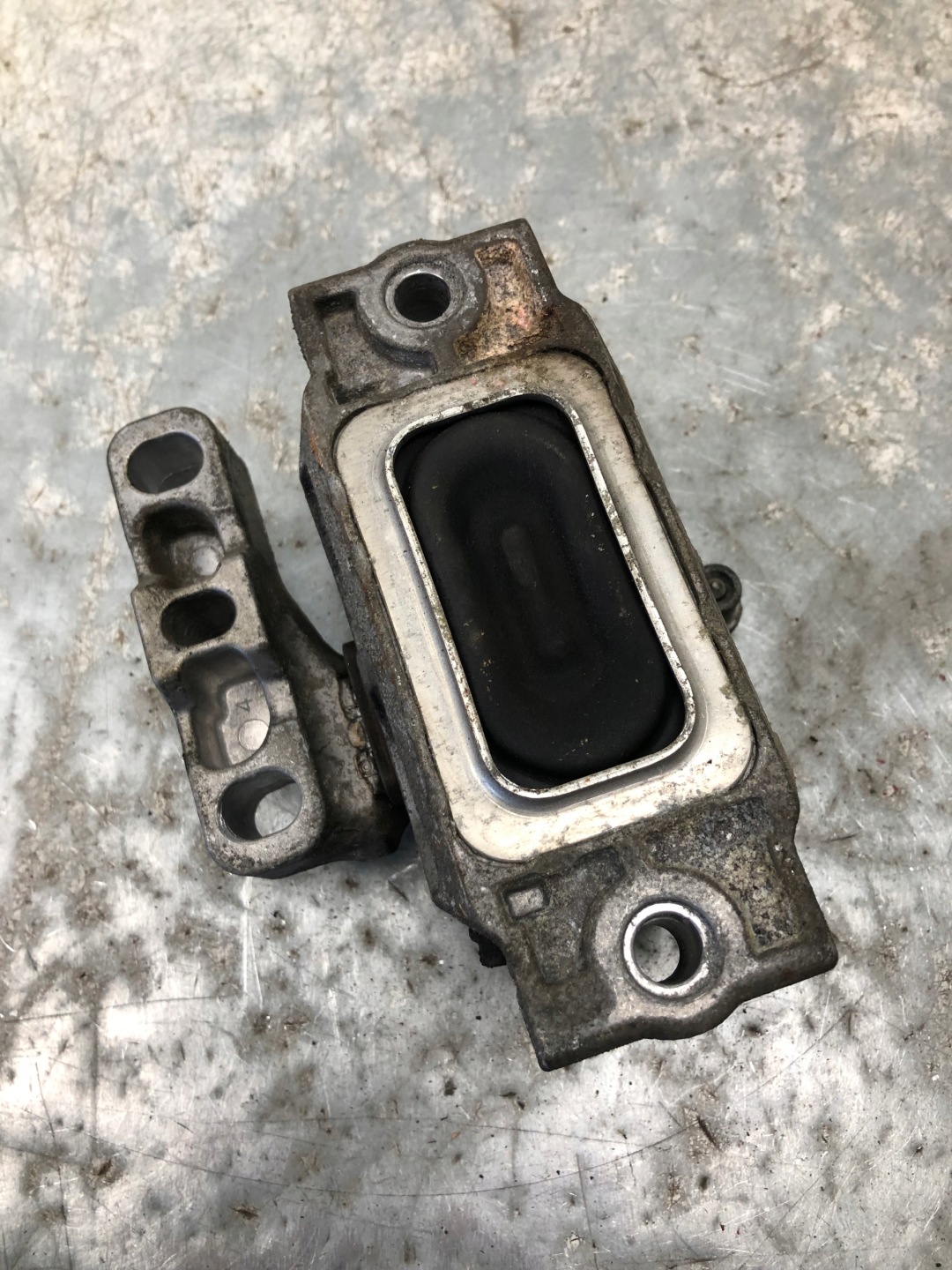holder engine mount VW SKODA AUDI 1K0199262AS
